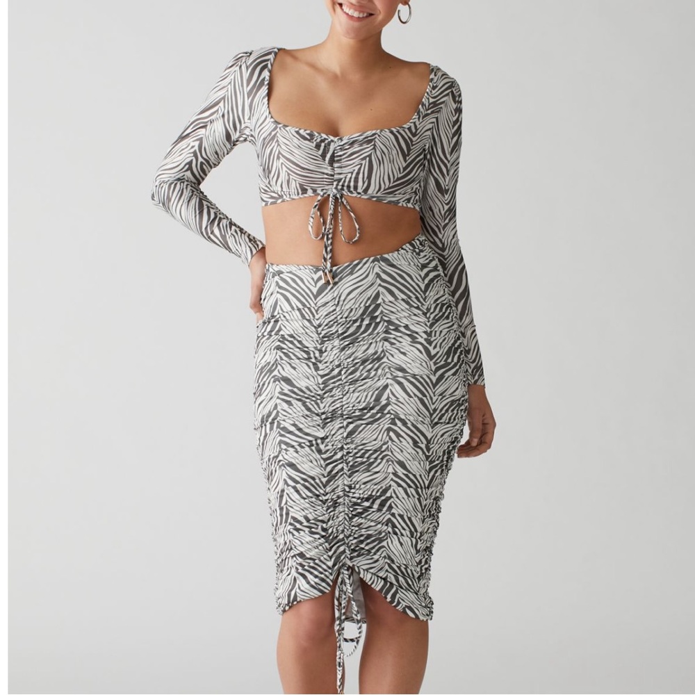 NWT UO 2-Piece Set — Ruched Skirt / Tie Cropped Top